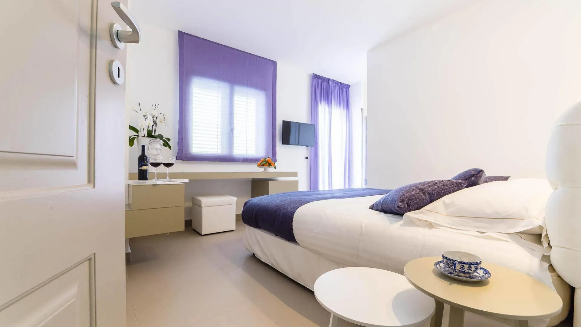 Sciccosa Guest House Taormina 2*,  Italy